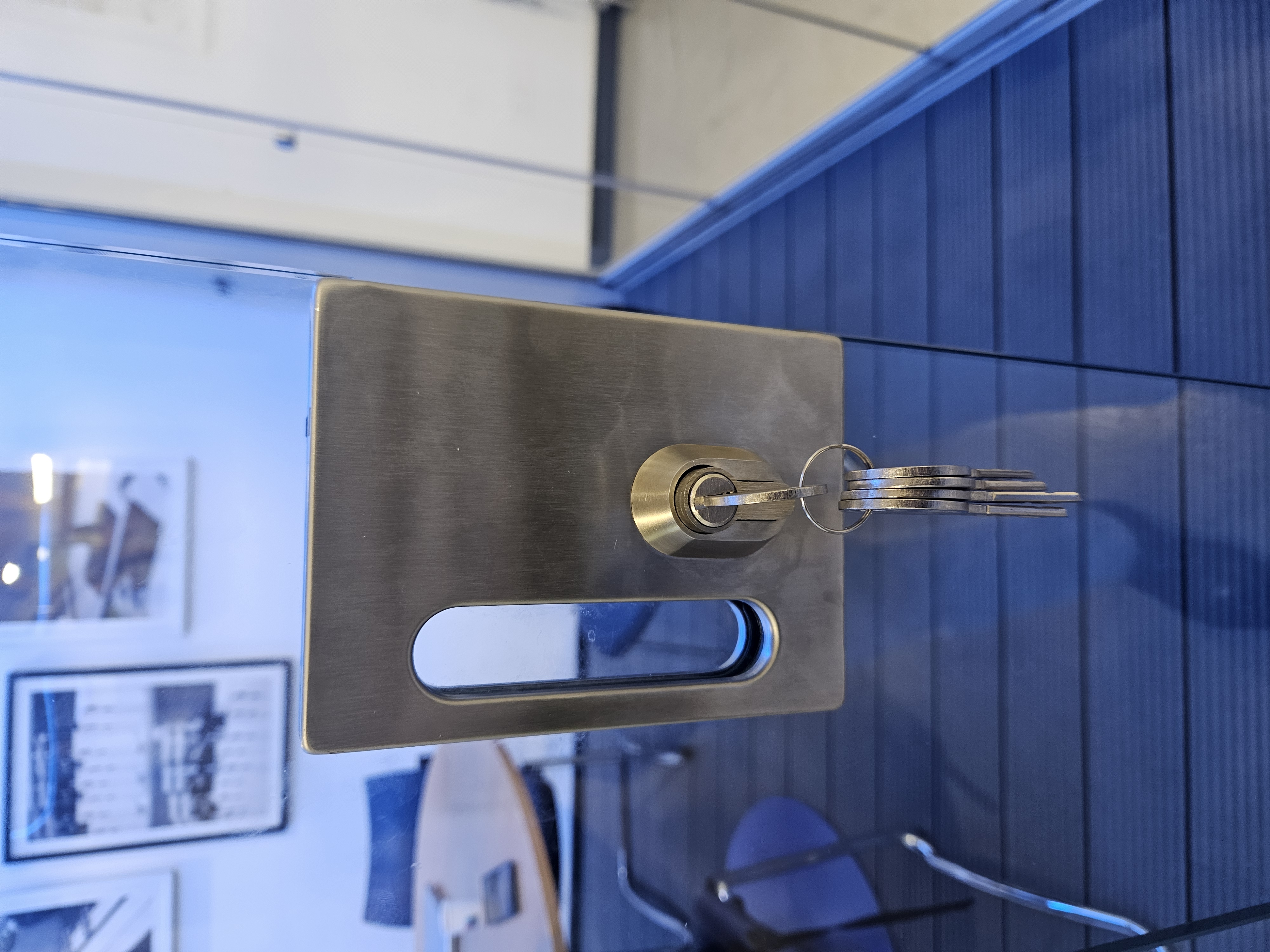 Cerradura de seguridad en vidrio templado